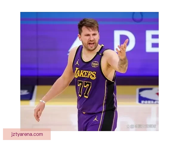 里夫斯：东契奇斗志十足全力复出我需提升开局表现